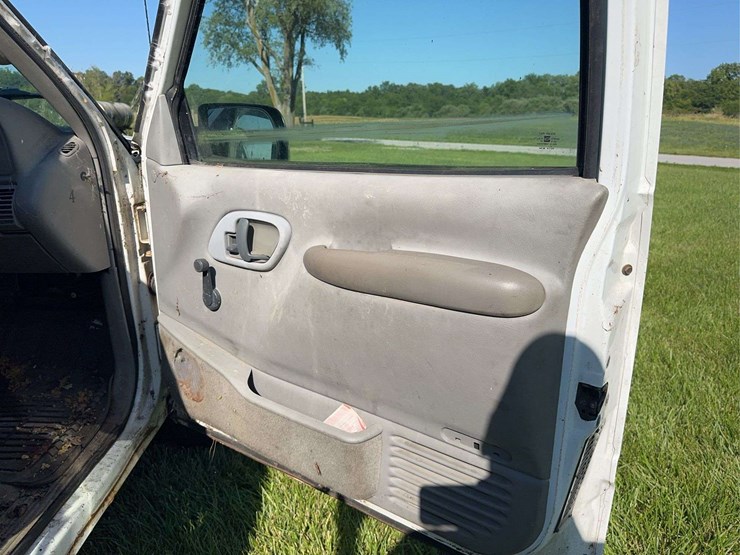 gmc-2500-image-29