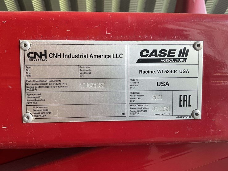 case-4412-12-row-corn-head-image-13