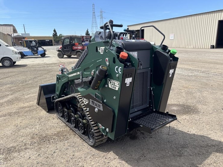 2026-kubota-d1703-image-4