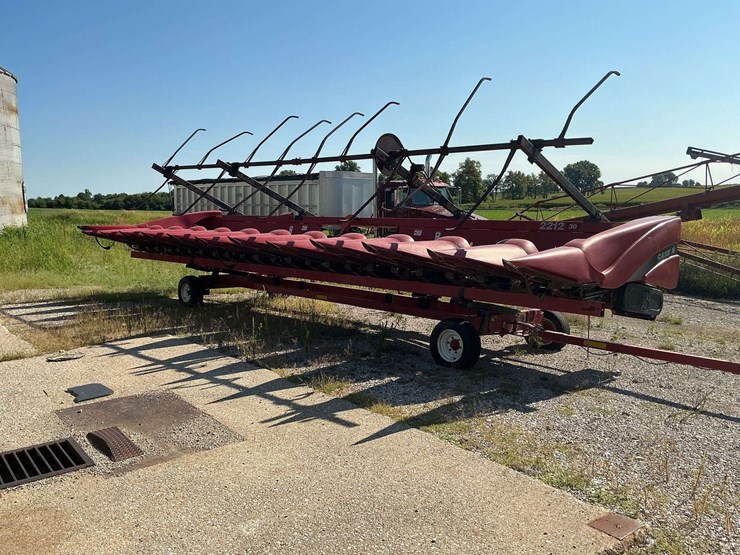 case-ih-2212-image-5