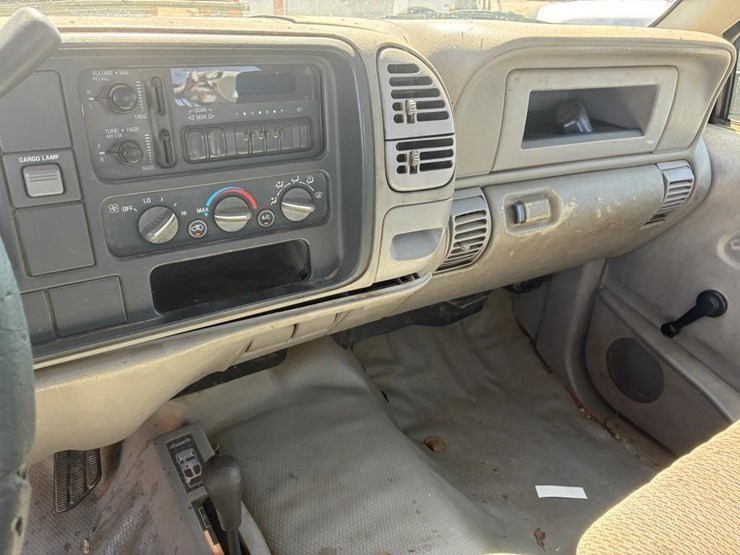 2000-gmc-sierra-2500-image-23