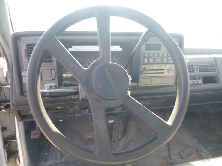 1992-chevrolet-3500-image-10