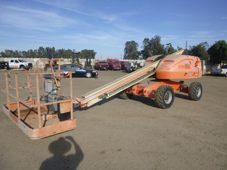 2007-jlg-400s-image-3