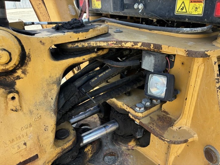 2007-caterpillar-430e-image-19