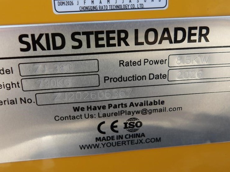 2026-zjz-380-skid-steer-track-loader-image-18