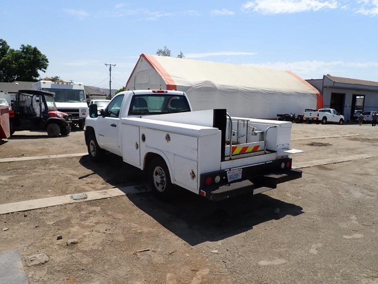 2009-chevrolet-silverado-2500-image-4