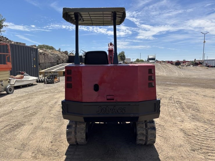 tcm-tb300-hydraulic-excavator-image-8