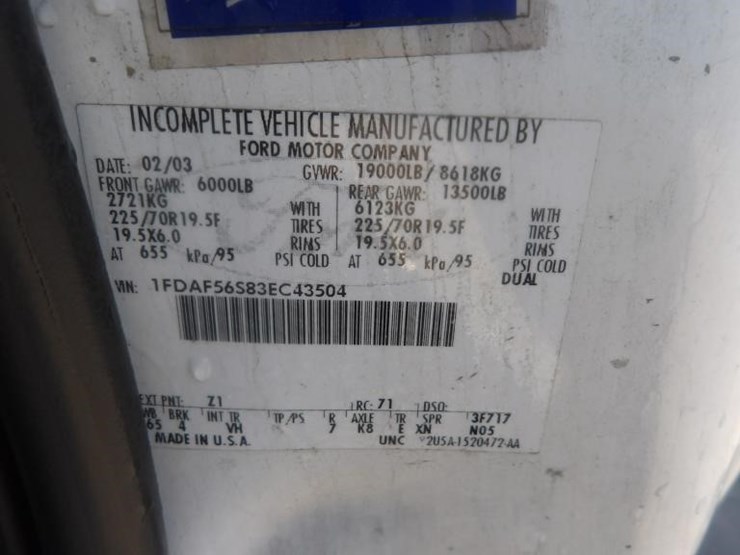 2003-ford-f550-image-39