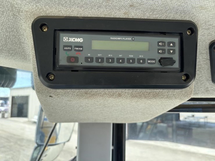 2022-xcmg-xc958u-image-48