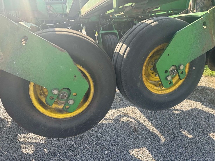 1999-john-deere-1780-image-27