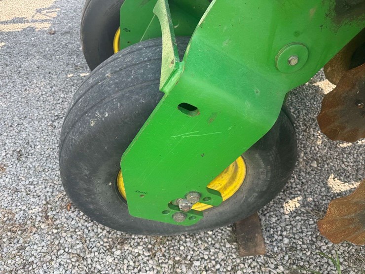1999-john-deere-1780-image-14