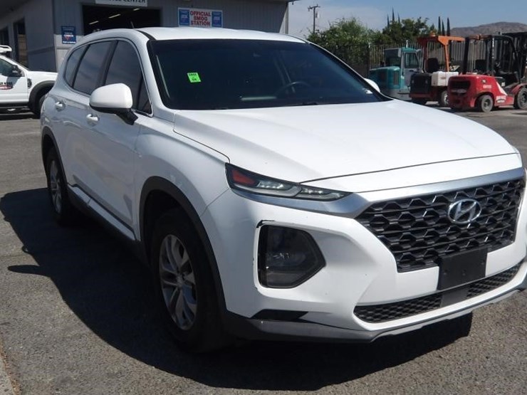 2020-hyundai-santa-fe-image-2