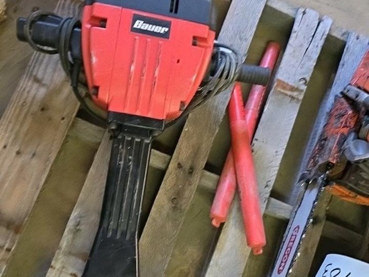 #105-•-baur-70-lb.-breaker-hammer-image-1