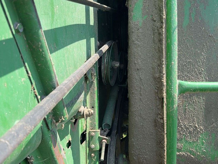 john-deere-7720-titan-ii-image-34