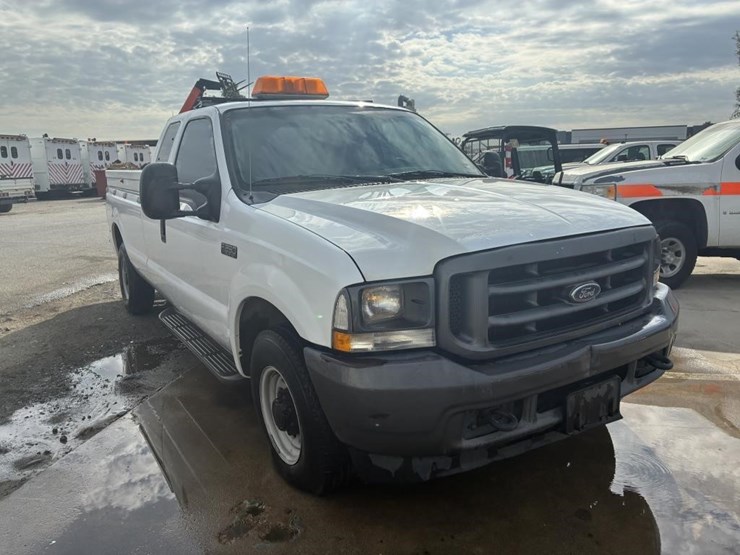 2004-ford-f250-image-2