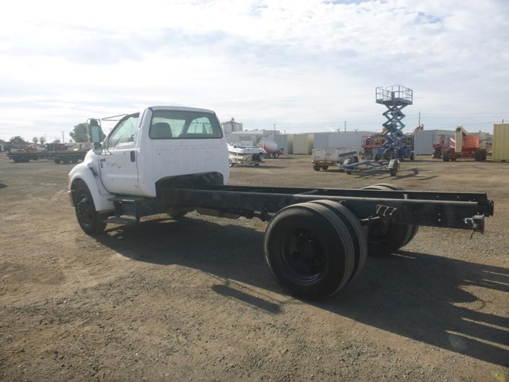 2007-ford-f650-image-4