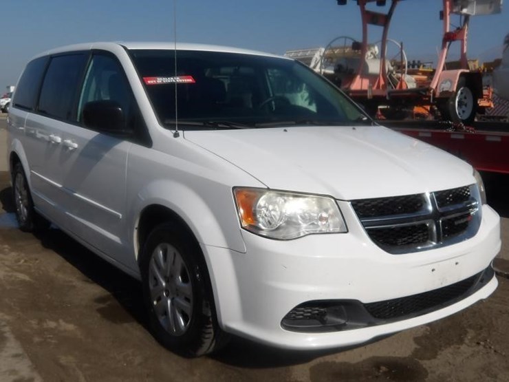 2017-dodge-grand-caravan-image-3