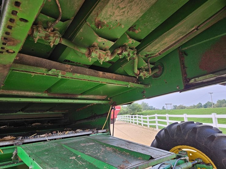 1995-john-deere-9500-image-23