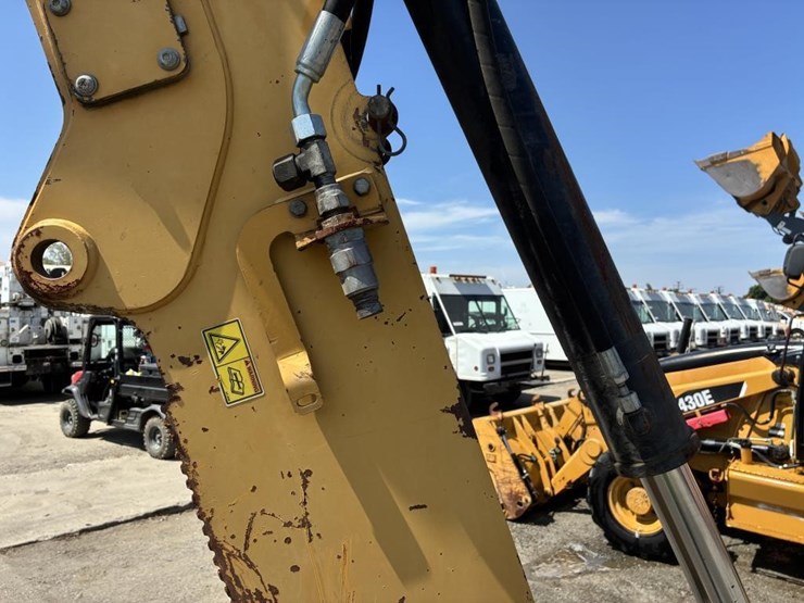 2007-caterpillar-430e-image-17