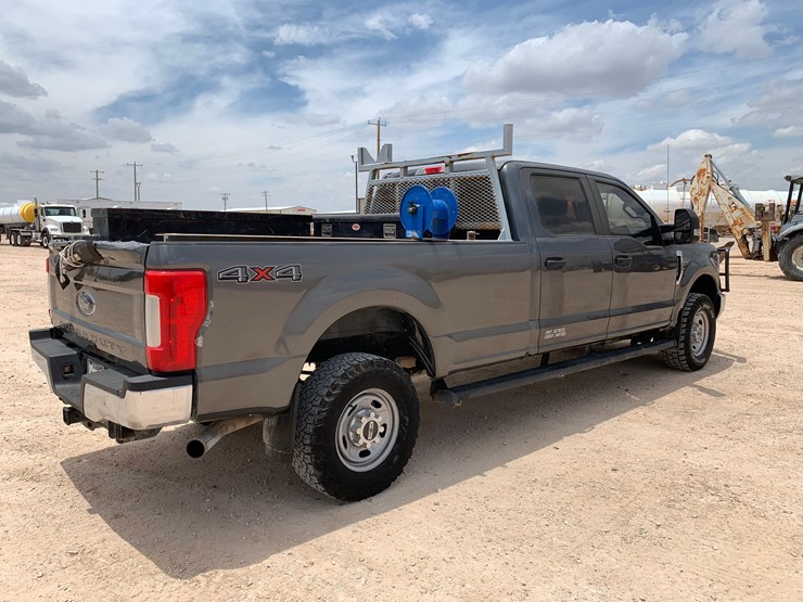 2018-ford-f250-image-5
