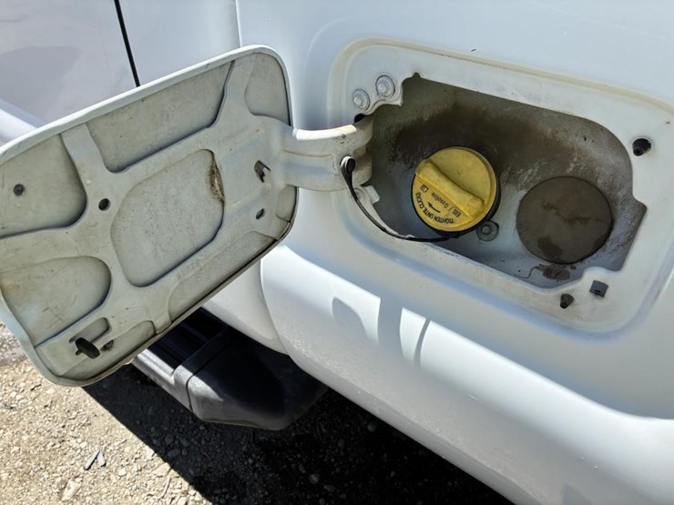 2011-ford-f350-image-6