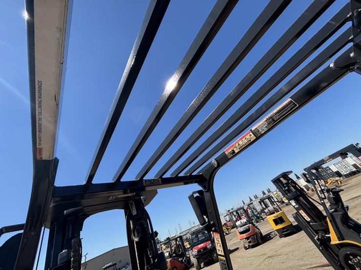 2016-caterpillar-2c6000-image-27