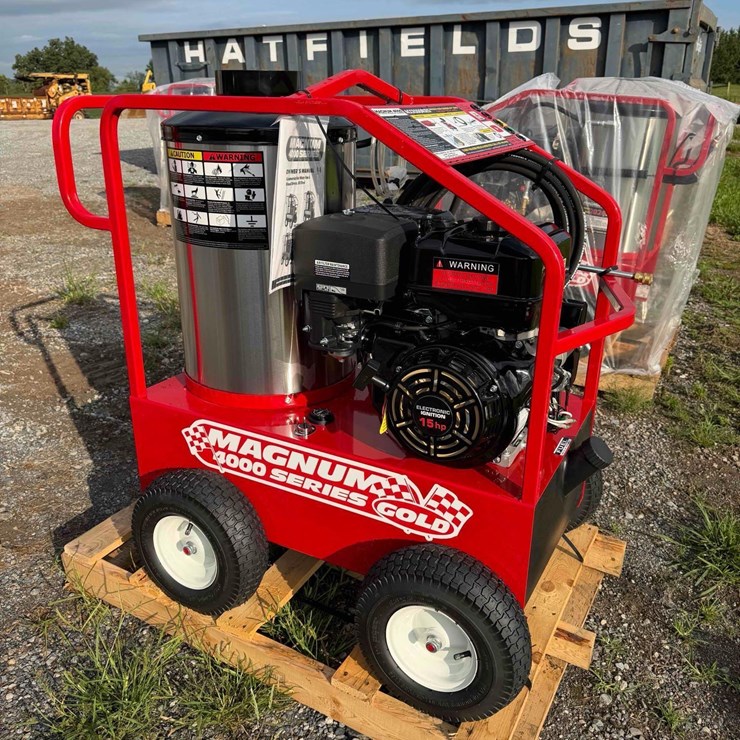 2026 UNUSED Magnum 4000 Series Hot Water Pressure Washer