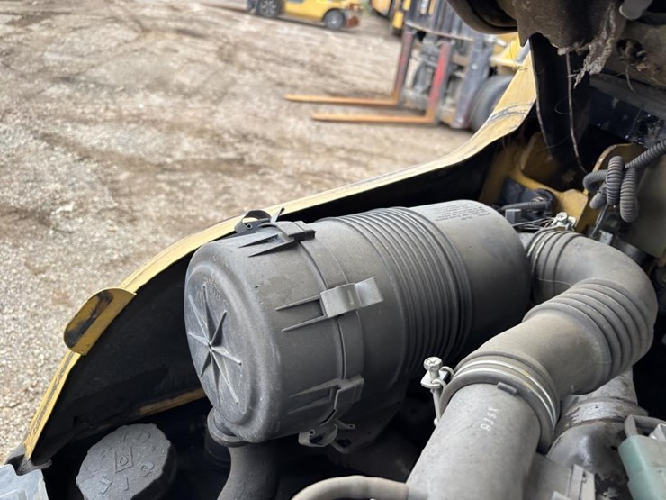 2020-caterpillar-2c6000-image-33