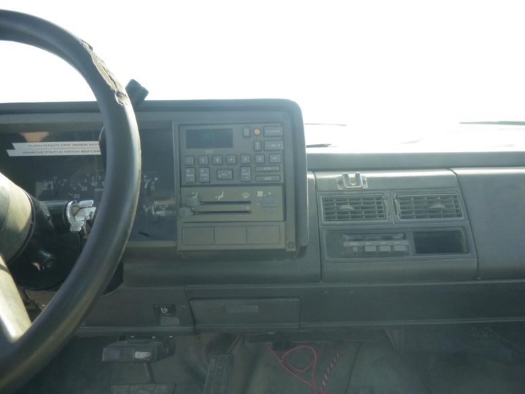 1992-chevrolet-3500-image-12