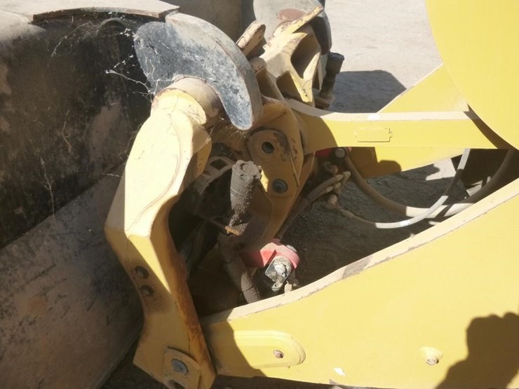 2022-caterpillar-930m-image-41
