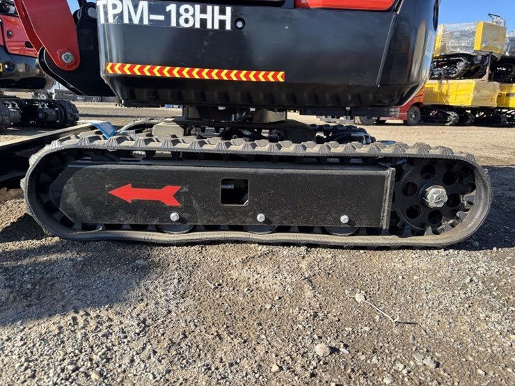 2026-tpm-18hh-hydraulic-excavator-image-13