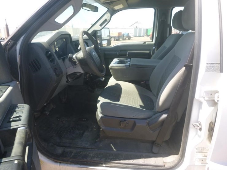 2011-ford-f350-image-10