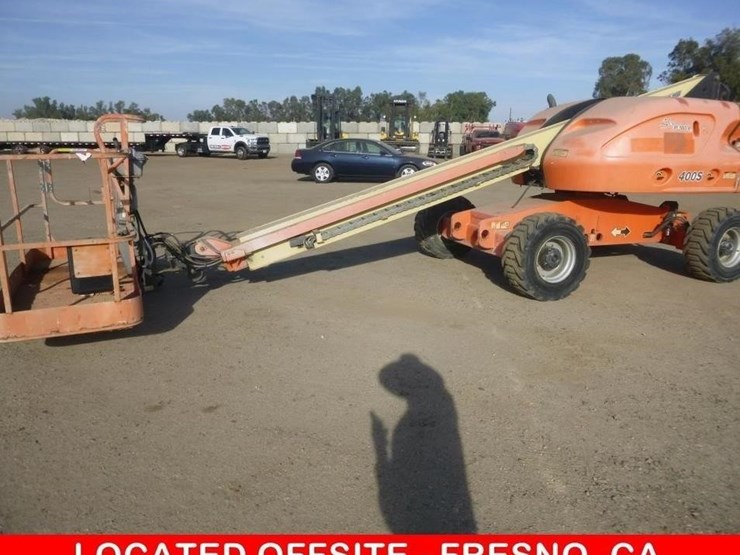 2007-jlg-400s-image-1