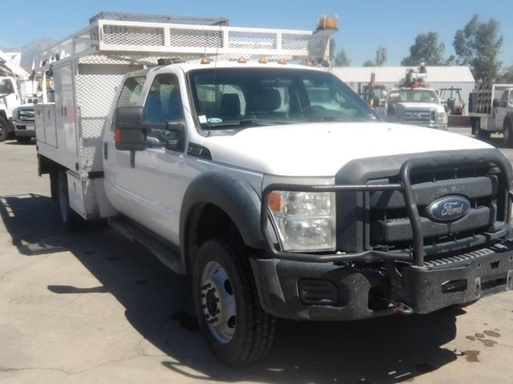 2012-ford-f550-image-2