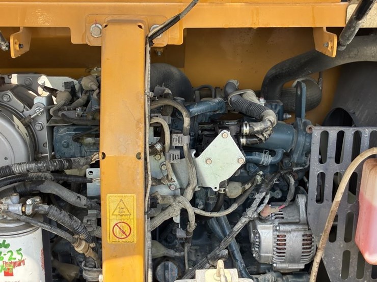 2022-xcmg-xe80u-image-23