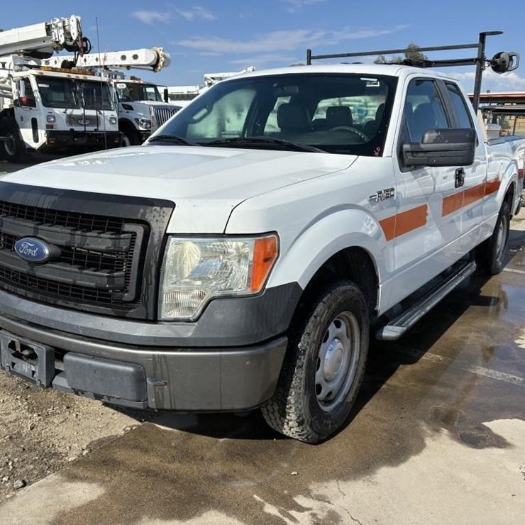 2013 FORD F150