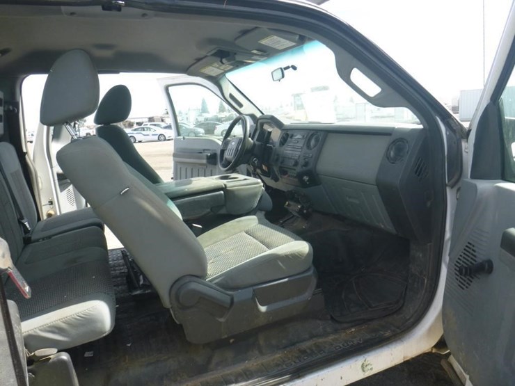 2011-ford-f350-image-6