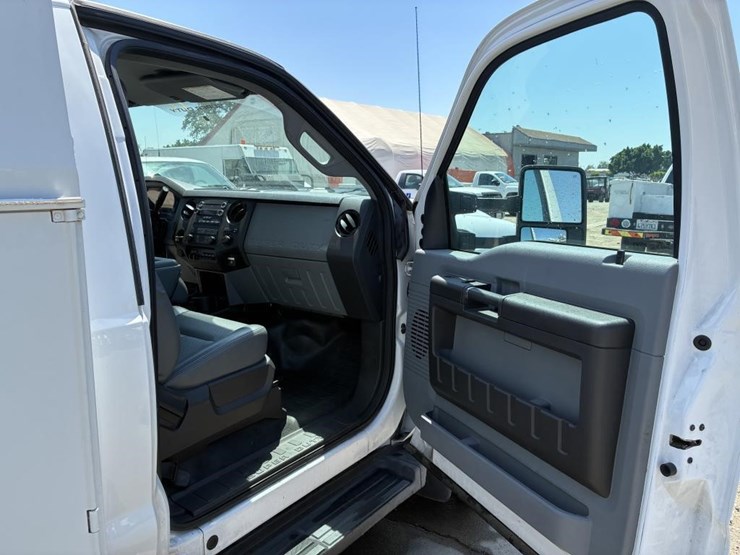 2015-ford-f450-sd-image-17