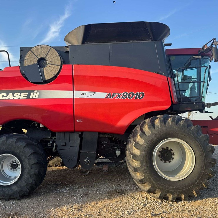 2005 CASE IH 8010