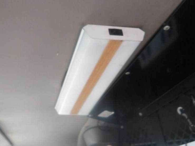 2001-ford-e350-sd-image-23