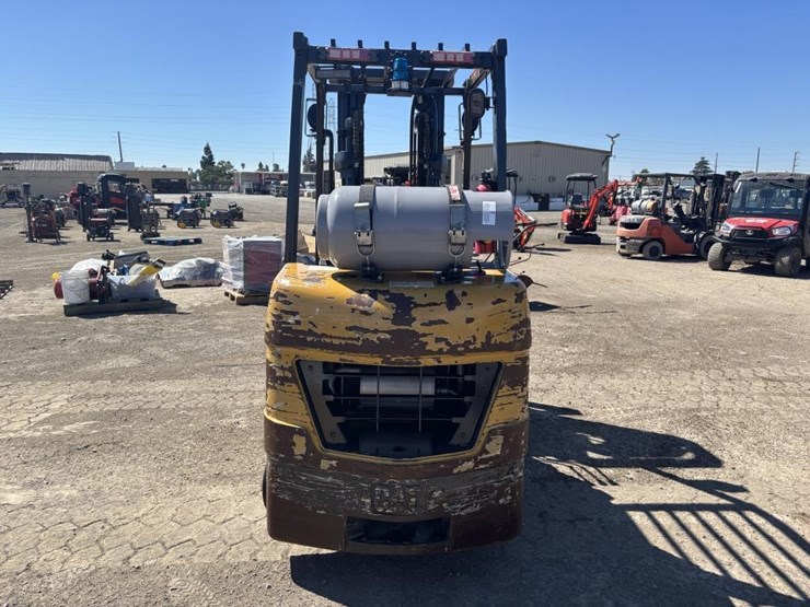 2016-caterpillar-2c6000-image-8