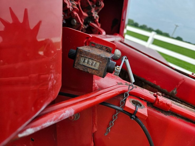 new-holland-bc5070-image-32