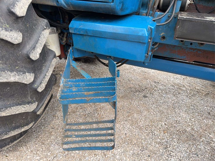 ford-tw25-image-11
