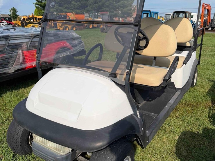 club-car-precedent-6-seater-golf-cart-*new-batteries*-image-1