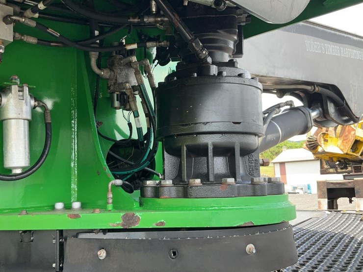 2015-deere-437d-image-47