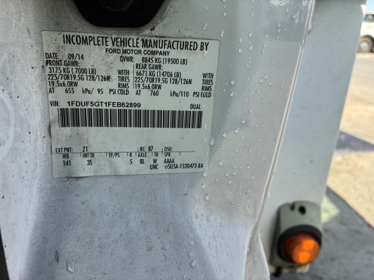 2015-ford-f550-image-31