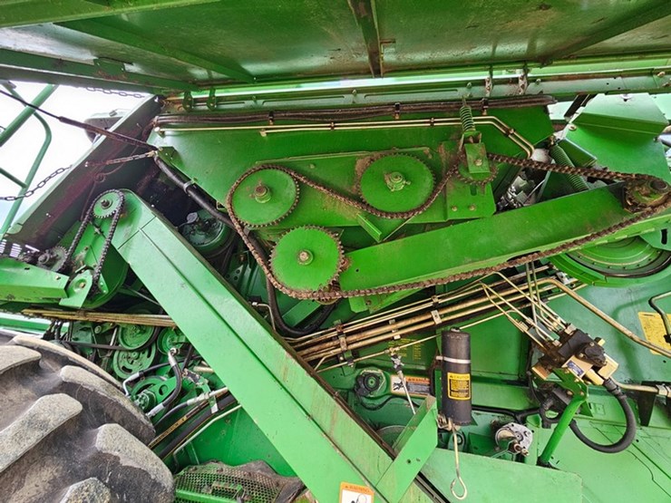 1995-john-deere-9500-image-17