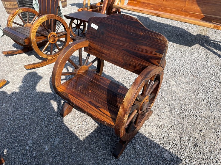 #85-•-wagon-wheel-chair-image-1