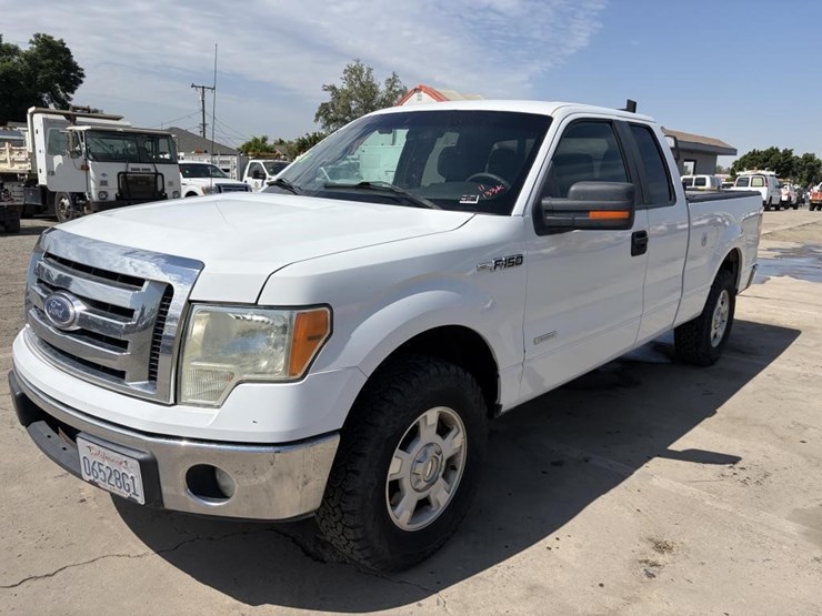 2011-ford-f150-image-1