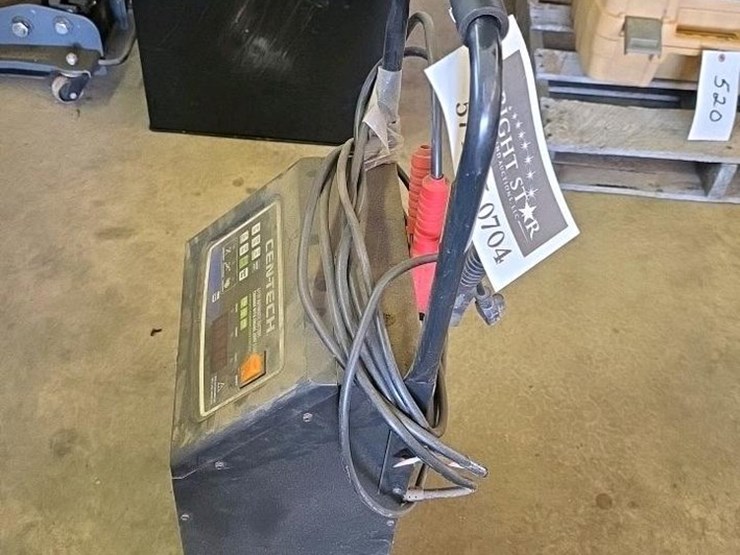 #111-•-cent-tech-6/12v-automatic-battery-charger/engine-starter-image-4